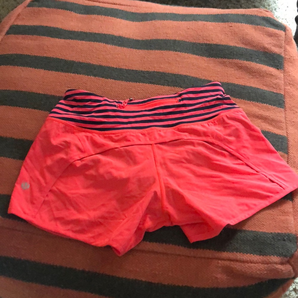 Lululemon Run Times short size 2 - Picture 2 of 2